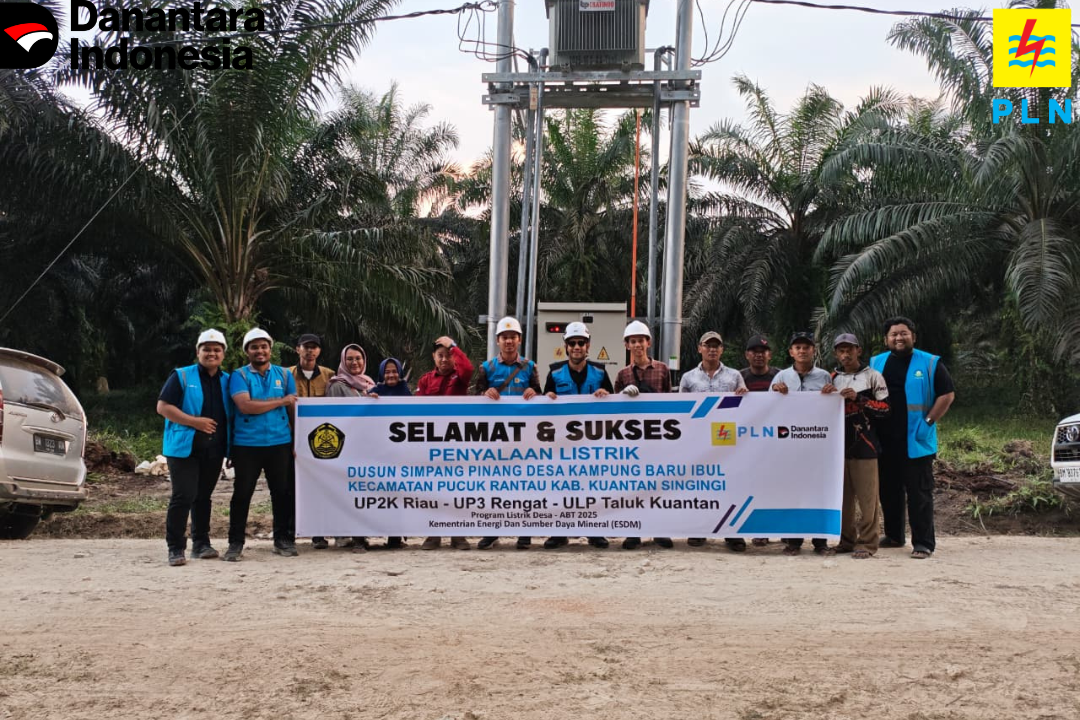 Ramadhan Penuh Cahaya, PLN Hadirkan Listrik untuk Dusun Parit Bunga Ujung di Indragiri Hilir